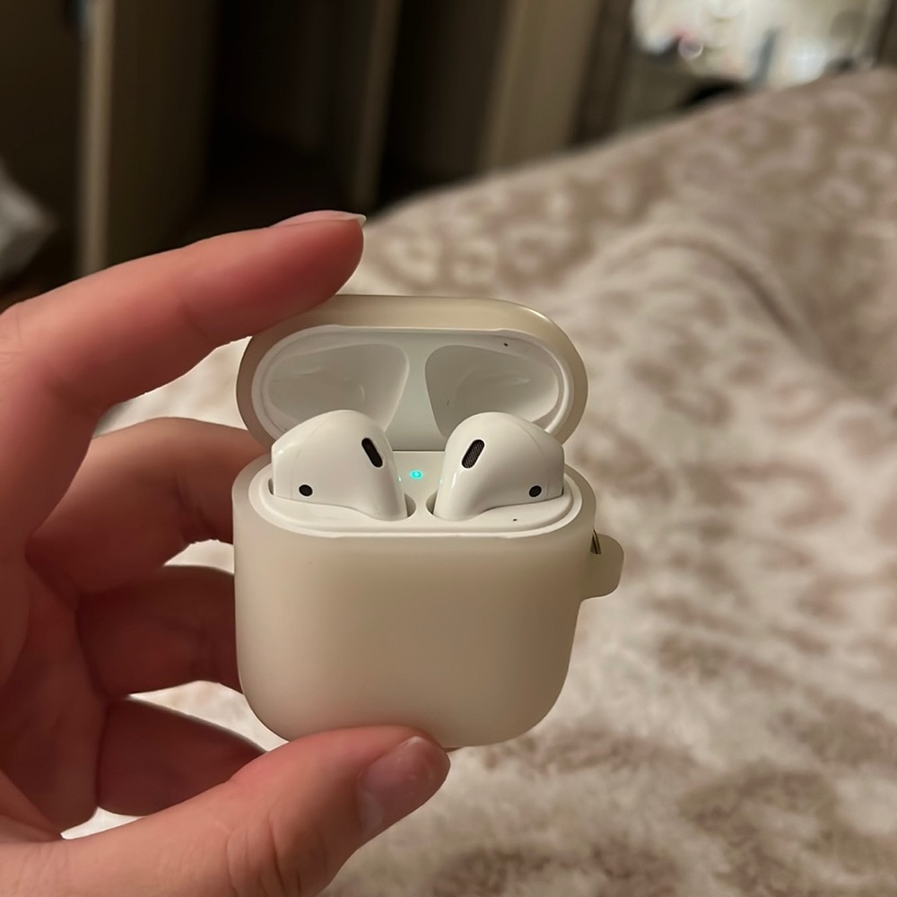 AirPod 2nd gen